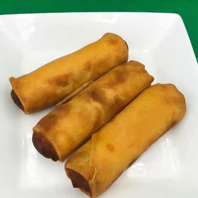 Eggrolls (3pc Veggie) Cha Gio.