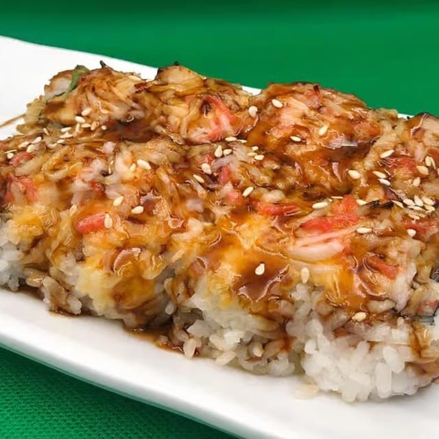 Dynamite Roll (8pc).